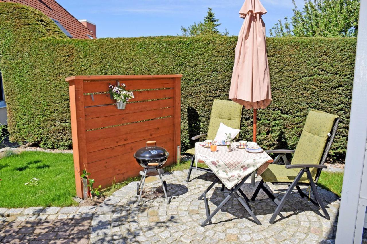 Ferienhaus Zum Hafen In Altefaehr Exteriér fotografie