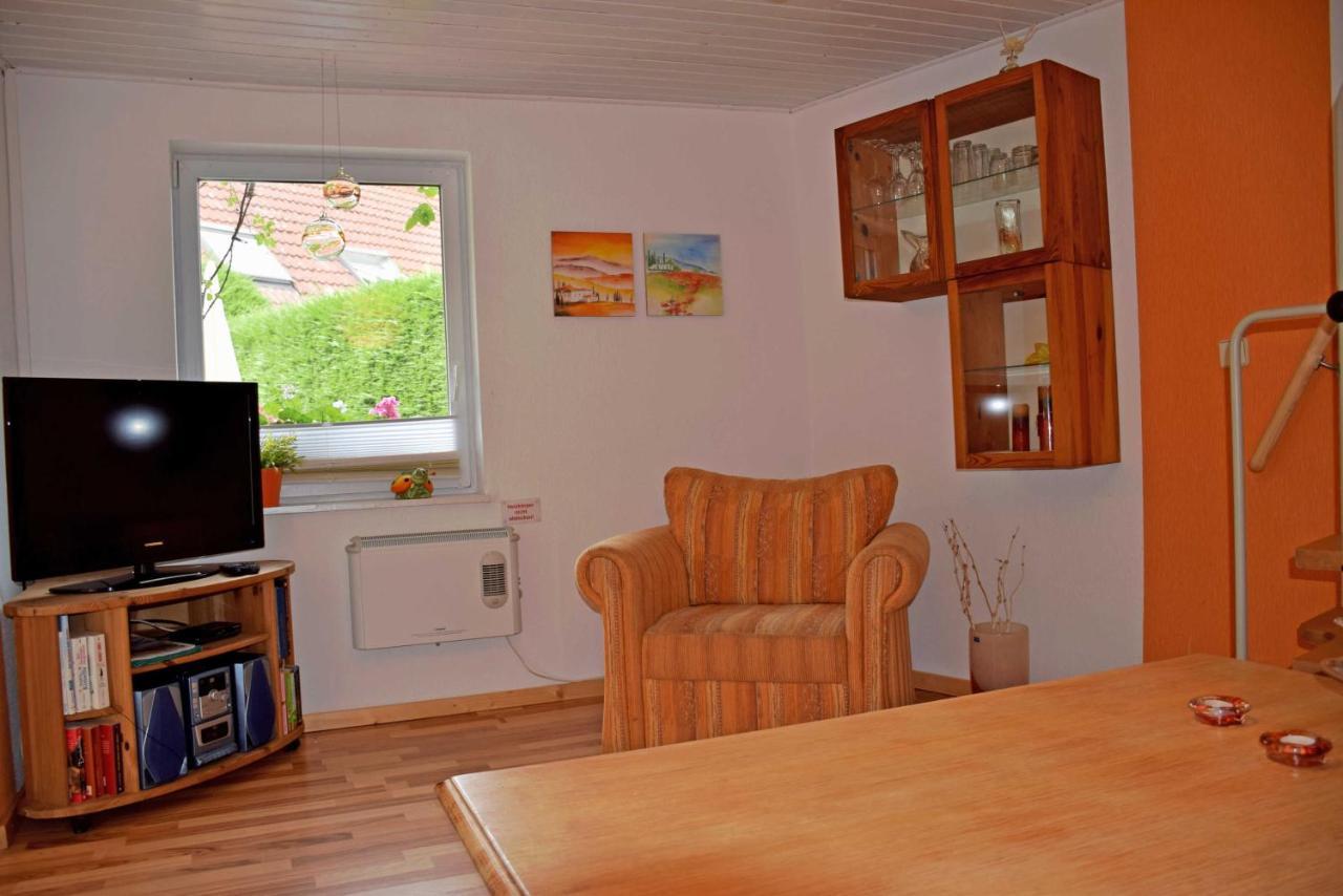 Ferienhaus Zum Hafen In Altefaehr Exteriér fotografie