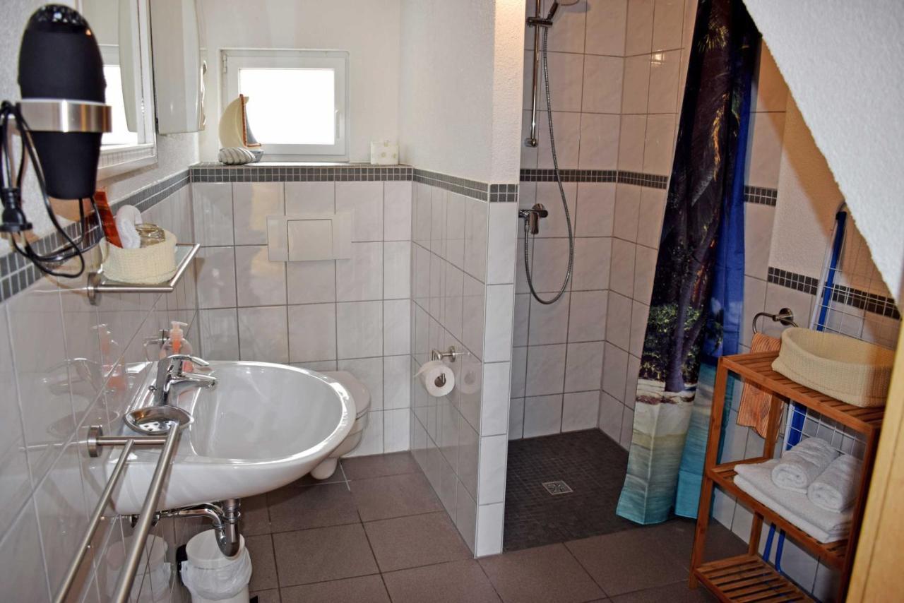 Ferienhaus Zum Hafen In Altefaehr Exteriér fotografie